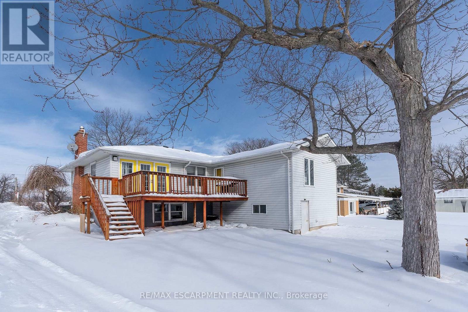 2448 Wilson Street W, Hamilton, Ontario  L0R 1R0 - Photo 17 - X12741158