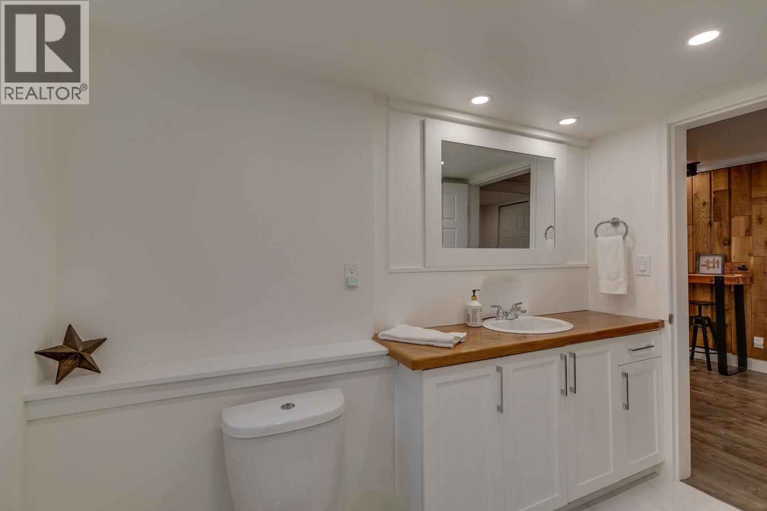 19610 117a Avenue, Pitt Meadows, British Columbia  V3Y 1R8 - Photo 18 - R3084320