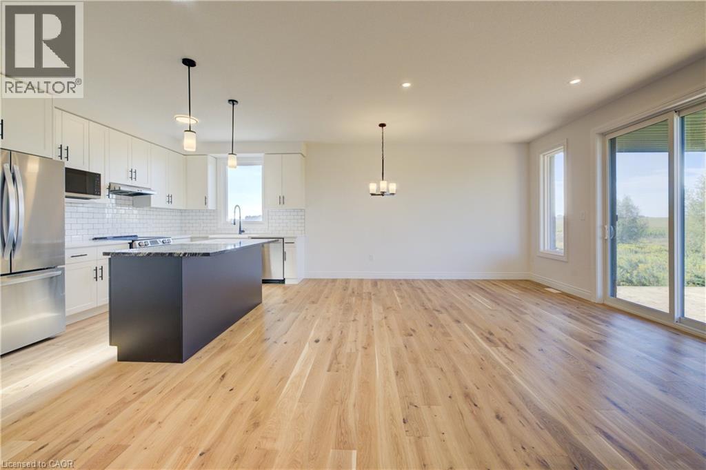 117 Thackeray Way, Harriston, Ontario  N0G 1Z0 - Photo 10 - 40716813