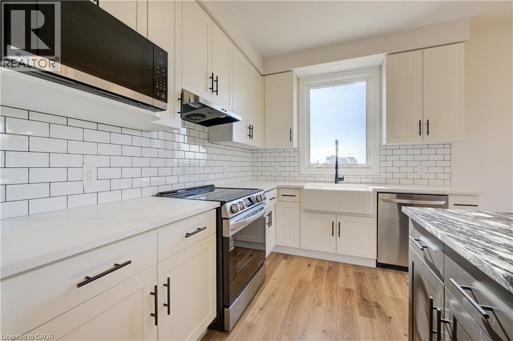 117 Thackeray Way, Harriston, Ontario  N0G 1Z0 - Photo 16 - 40716813