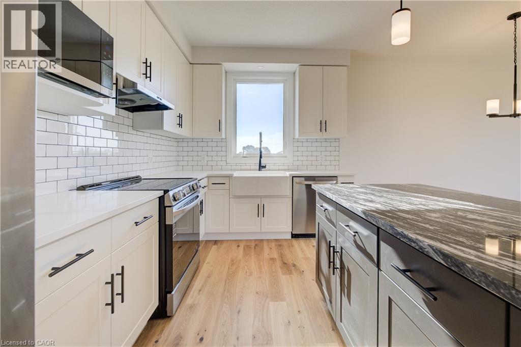 117 Thackeray Way, Harriston, Ontario  N0G 1Z0 - Photo 15 - 40716813