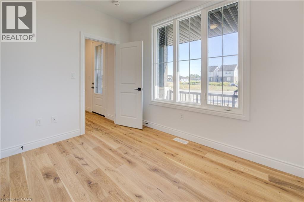 117 Thackeray Way, Harriston, Ontario  N0G 1Z0 - Photo 5 - 40716813