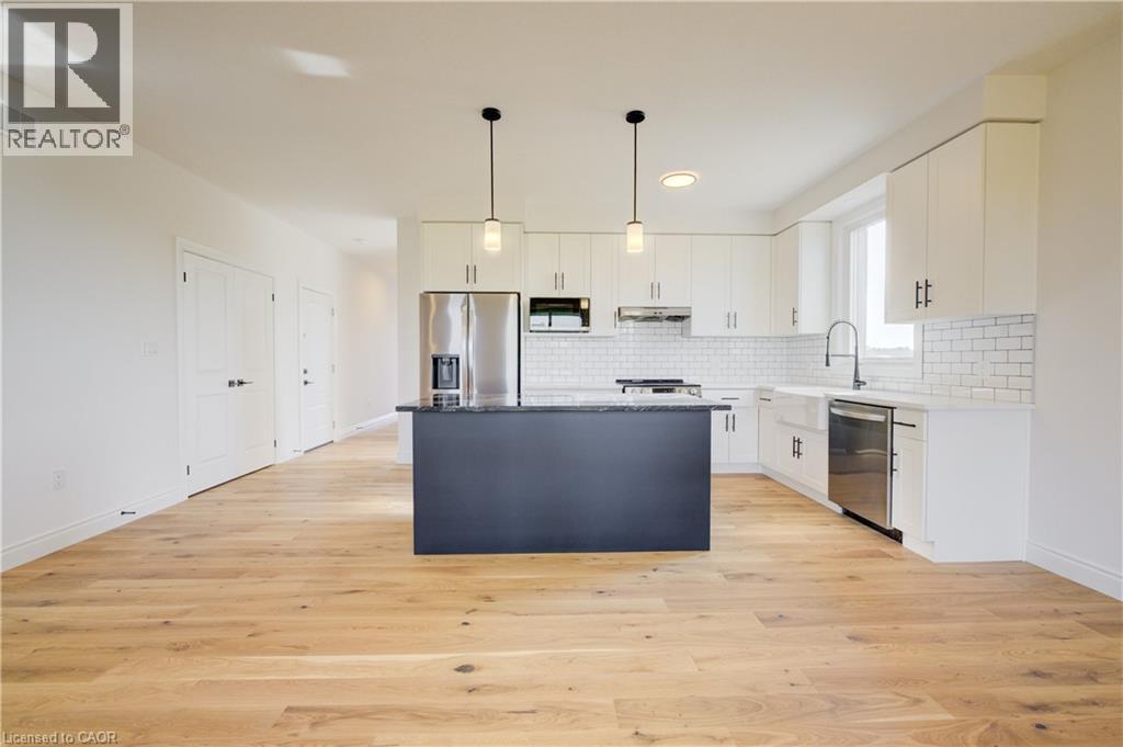 117 Thackeray Way, Harriston, Ontario  N0G 1Z0 - Photo 11 - 40716813