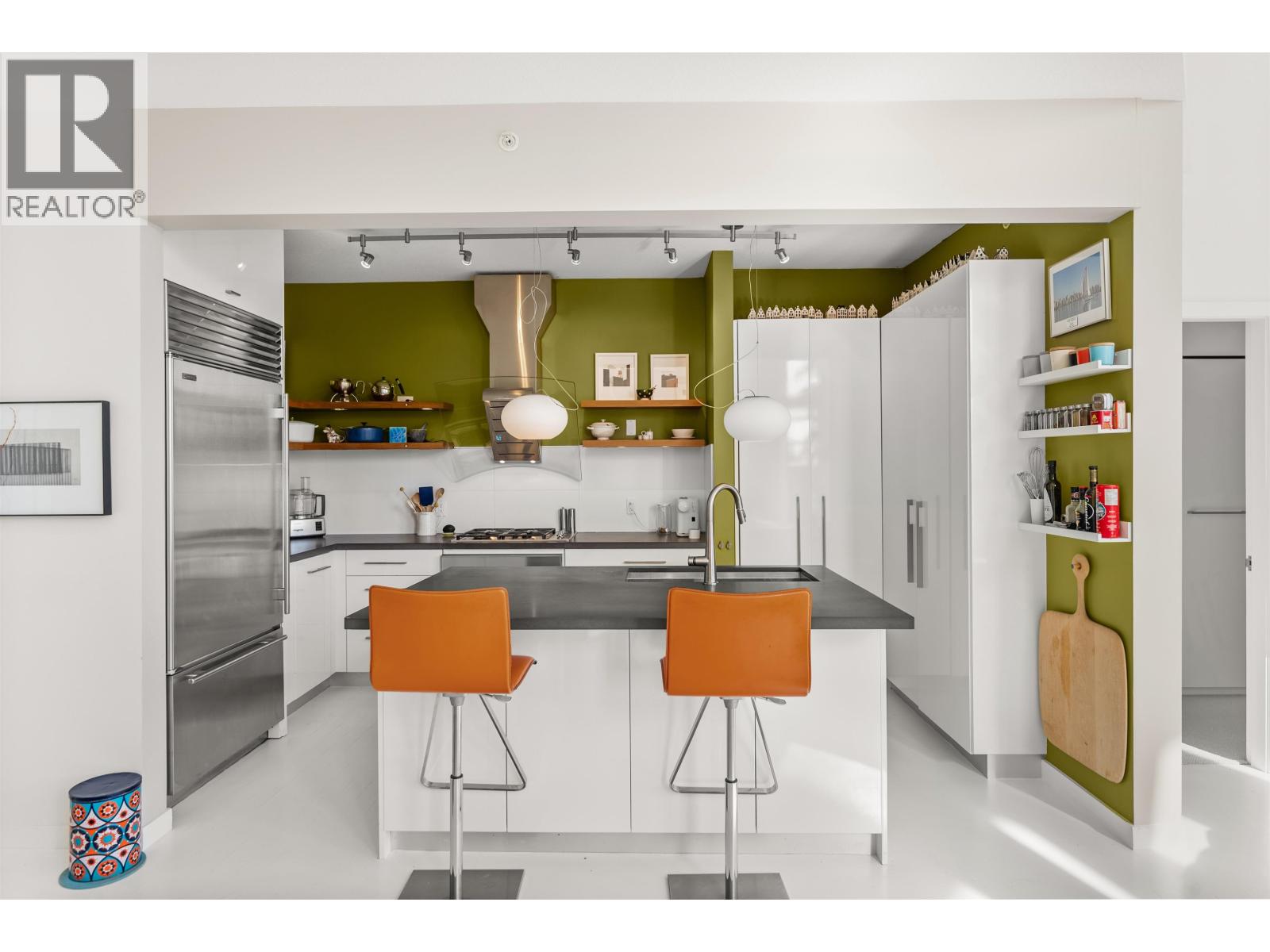 501 560 Raven Woods Drive, North Vancouver, British Columbia  V7G 2T3 - Photo 12 - R3084827