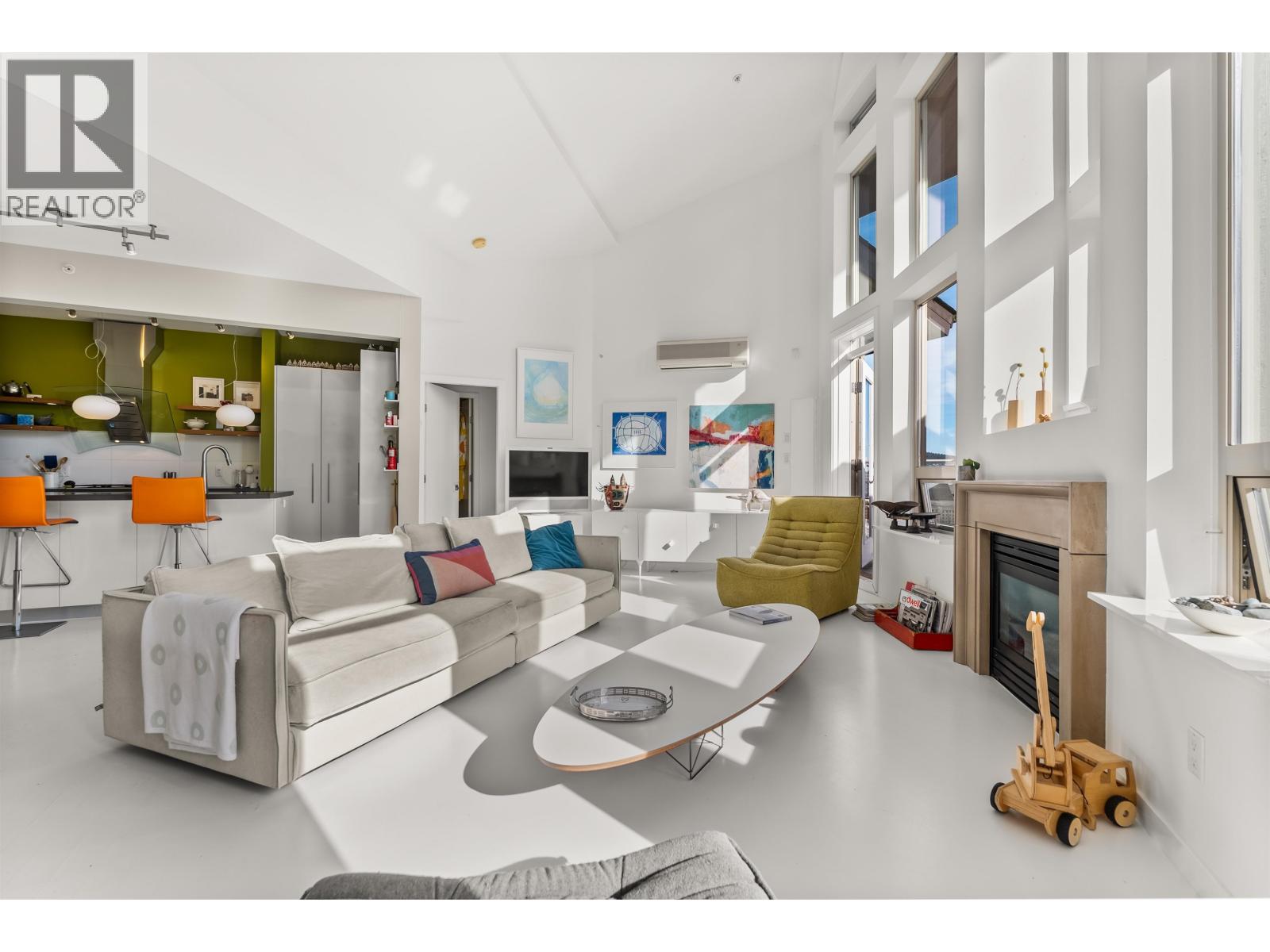 501 560 Raven Woods Drive, North Vancouver, British Columbia  V7G 2T3 - Photo 6 - R3084827