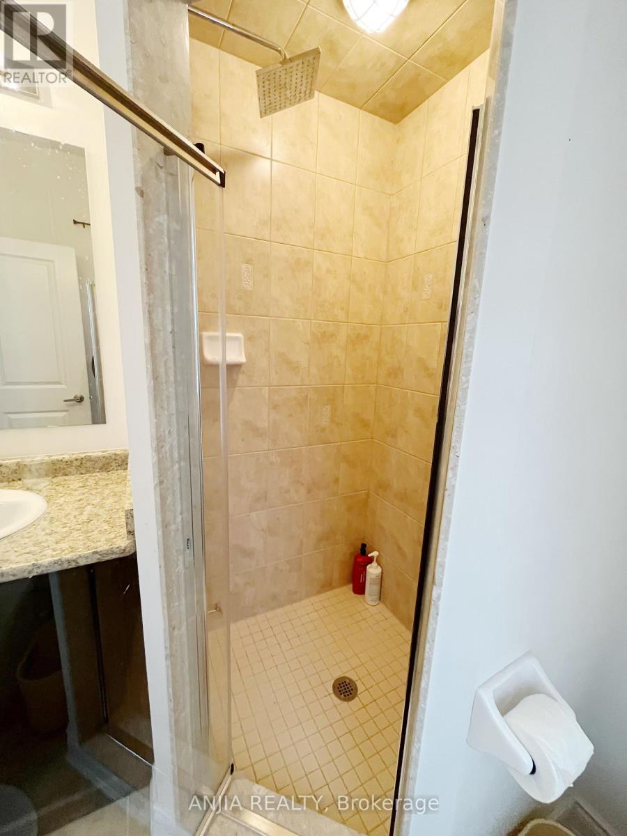 199 Canyon Hill Ave Street, Richmond Hill, Ontario  L4C 0R4 - Photo 19 - N12741176