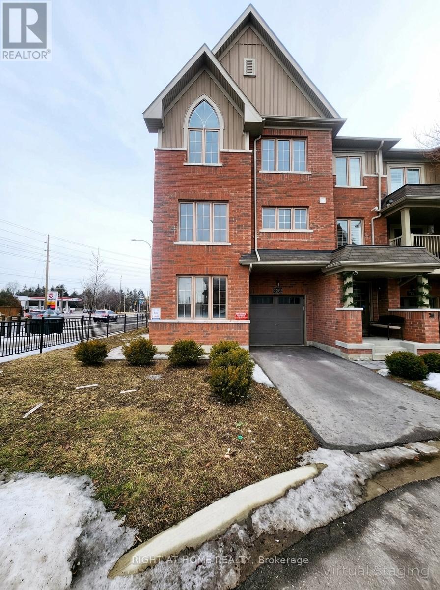 24 AMULET WAY WAY, Whitby, Ontario