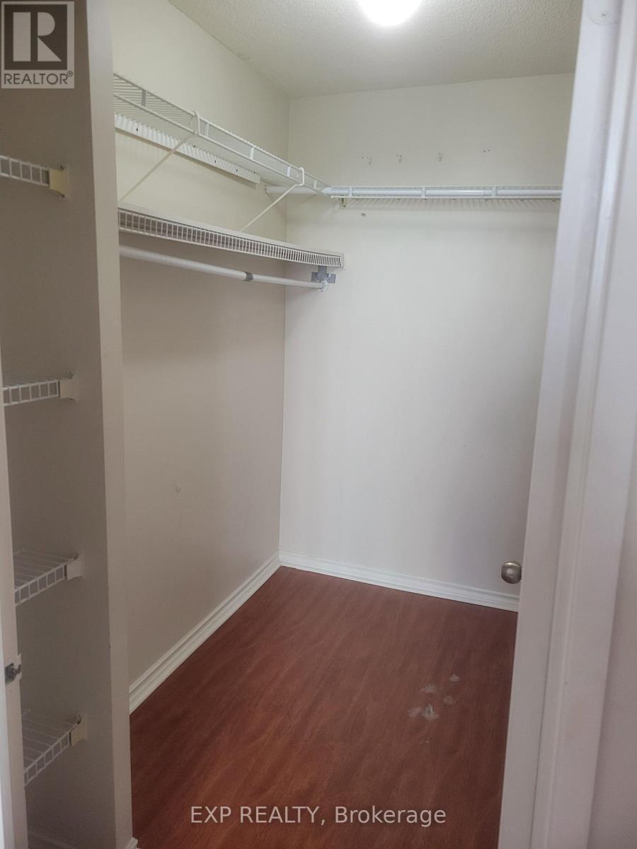 612 - 285 Enfield Place, Mississauga, Ontario  L5B 3Y6 - Photo 13 - W12741174