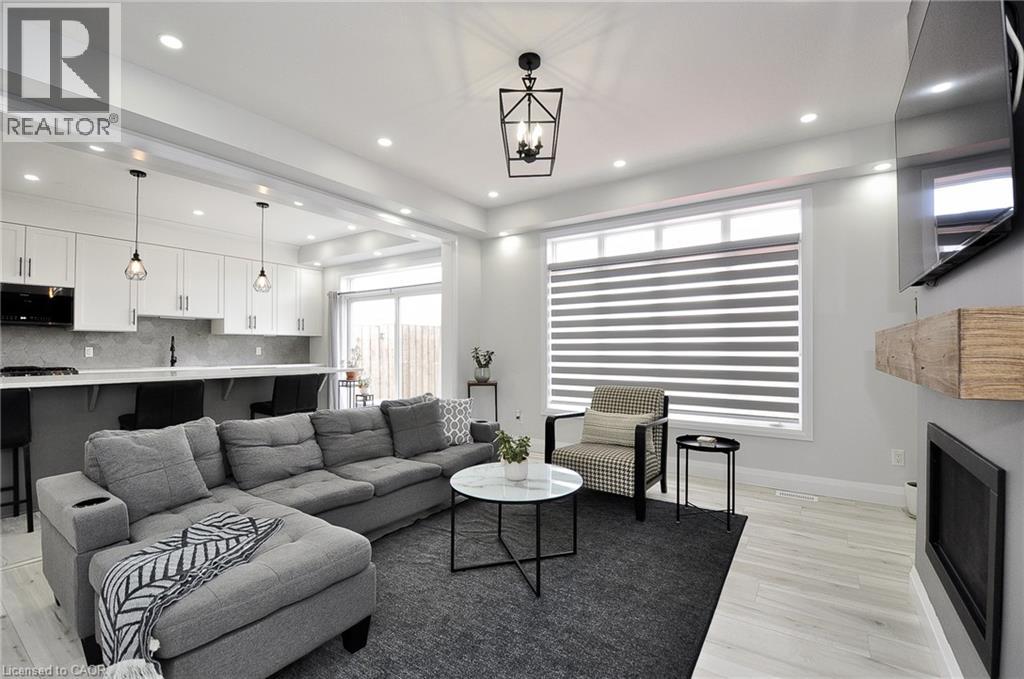 21 Gourlay Farm Lane, Ayr, Ontario  N0B 1E0 - Photo 6 - 40771173