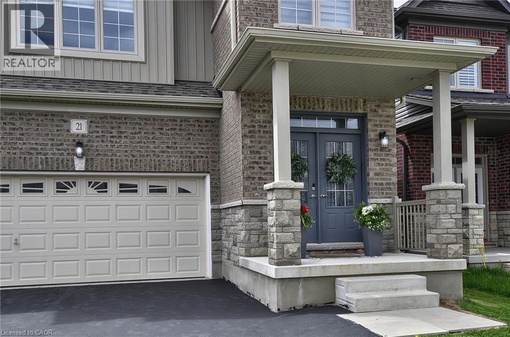 21 Gourlay Farm Lane, Ayr, Ontario  N0B 1E0 - Photo 3 - 40771173