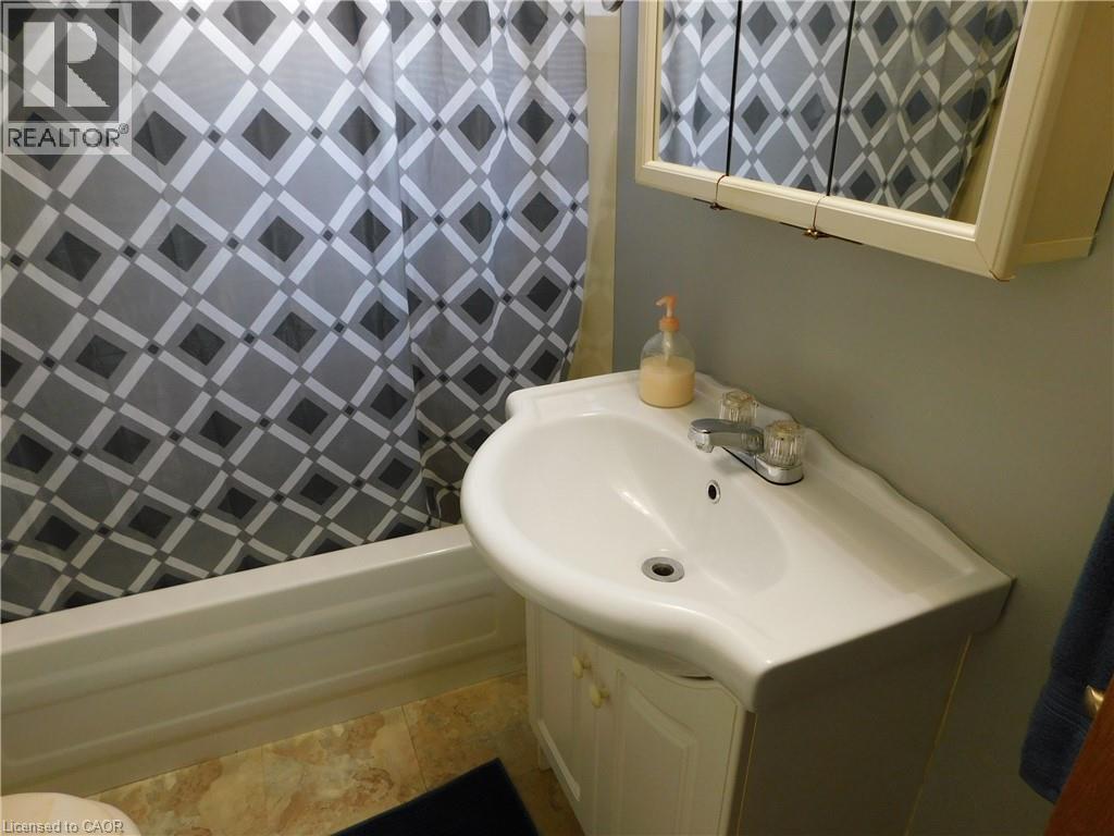 523 Broad Street E, Dunnville, Ontario  N1A 1G7 - Photo 26 - 40780684