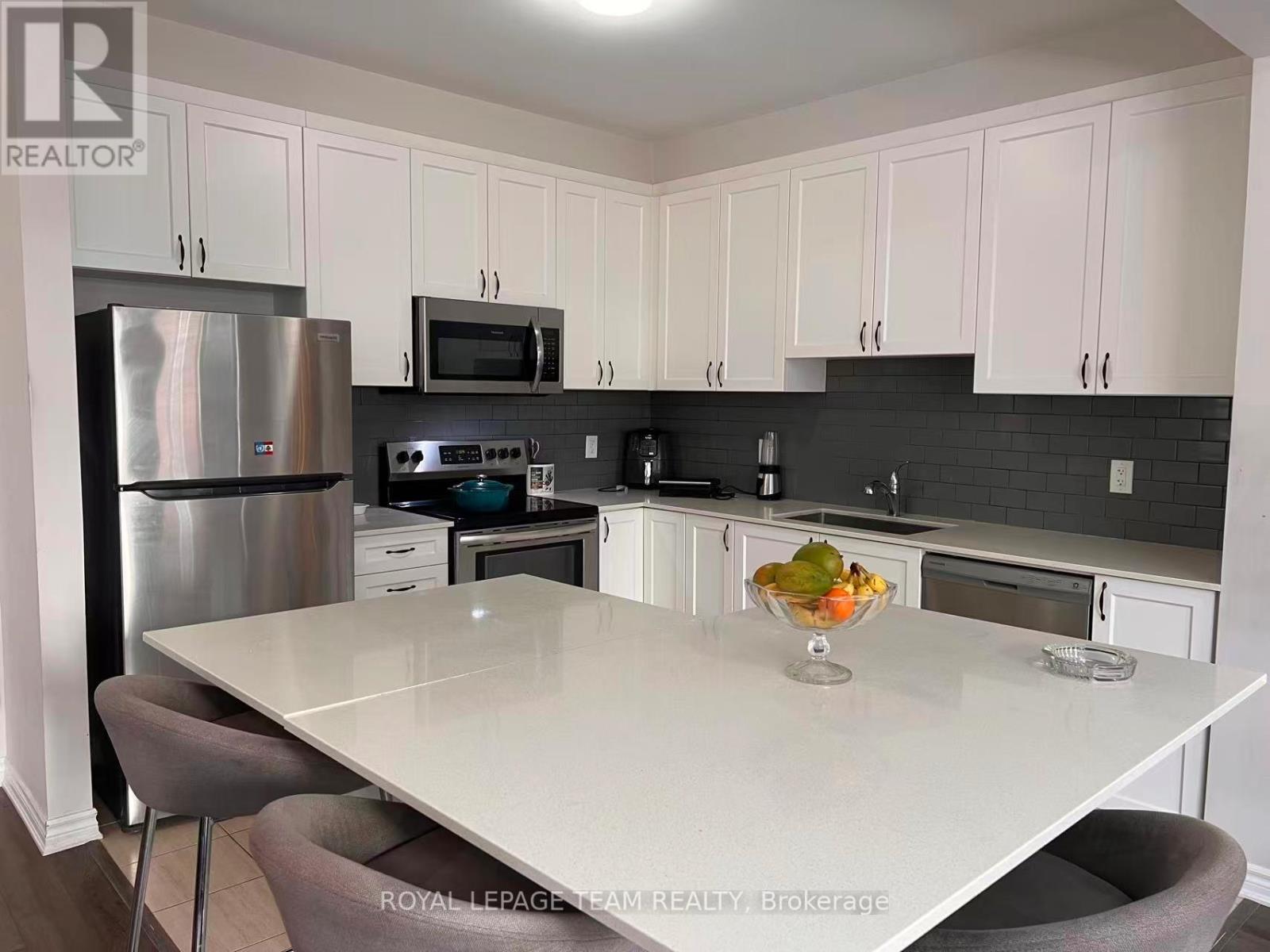 565 Rye Grass Way, Ottawa, Ontario  K2J 6Z9 - Photo 5 - X12741198