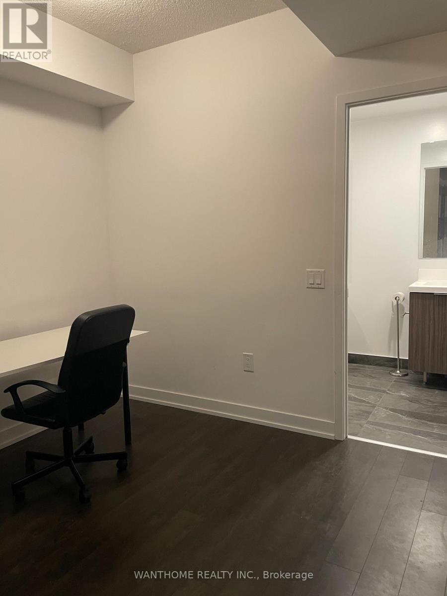 303 - 50 O'neill Road, Toronto, Ontario  M3C 0R1 - Photo 9 - C12741188