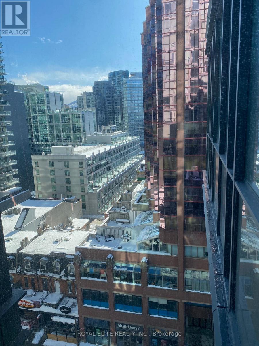 907 - 8 Charlotte Street, Toronto, Ontario  M5V 0K4 - Photo 10 - C12741192