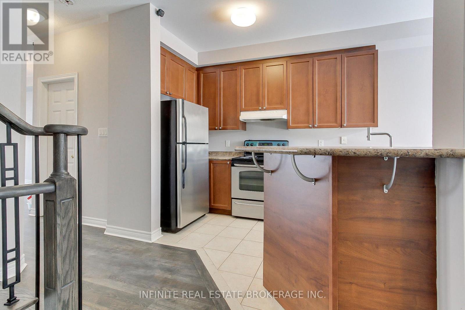 3699 Bloomington Crescent, Mississauga, Ontario  L5M 0A2 - Photo 10 - W12741182