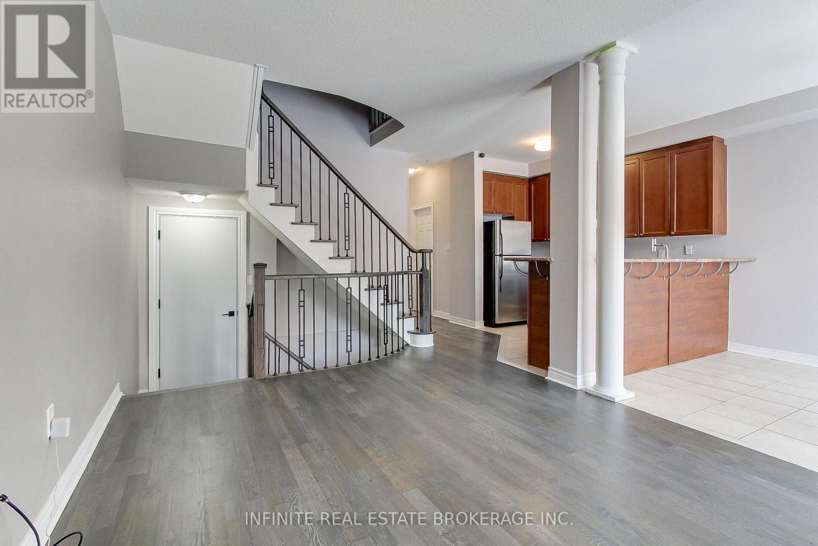 3699 Bloomington Crescent, Mississauga, Ontario  L5M 0A2 - Photo 22 - W12741182