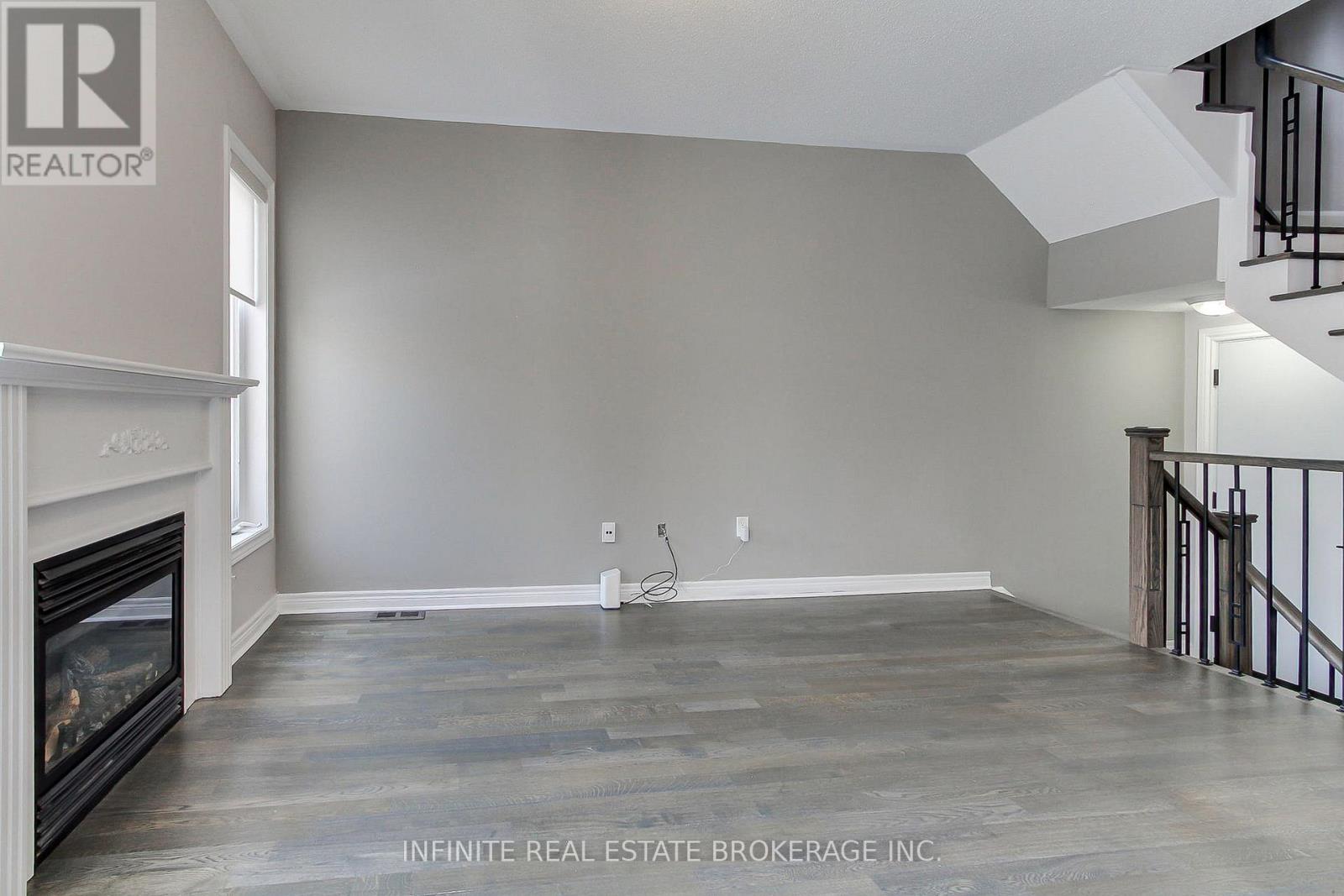 3699 Bloomington Crescent, Mississauga, Ontario  L5M 0A2 - Photo 23 - W12741182