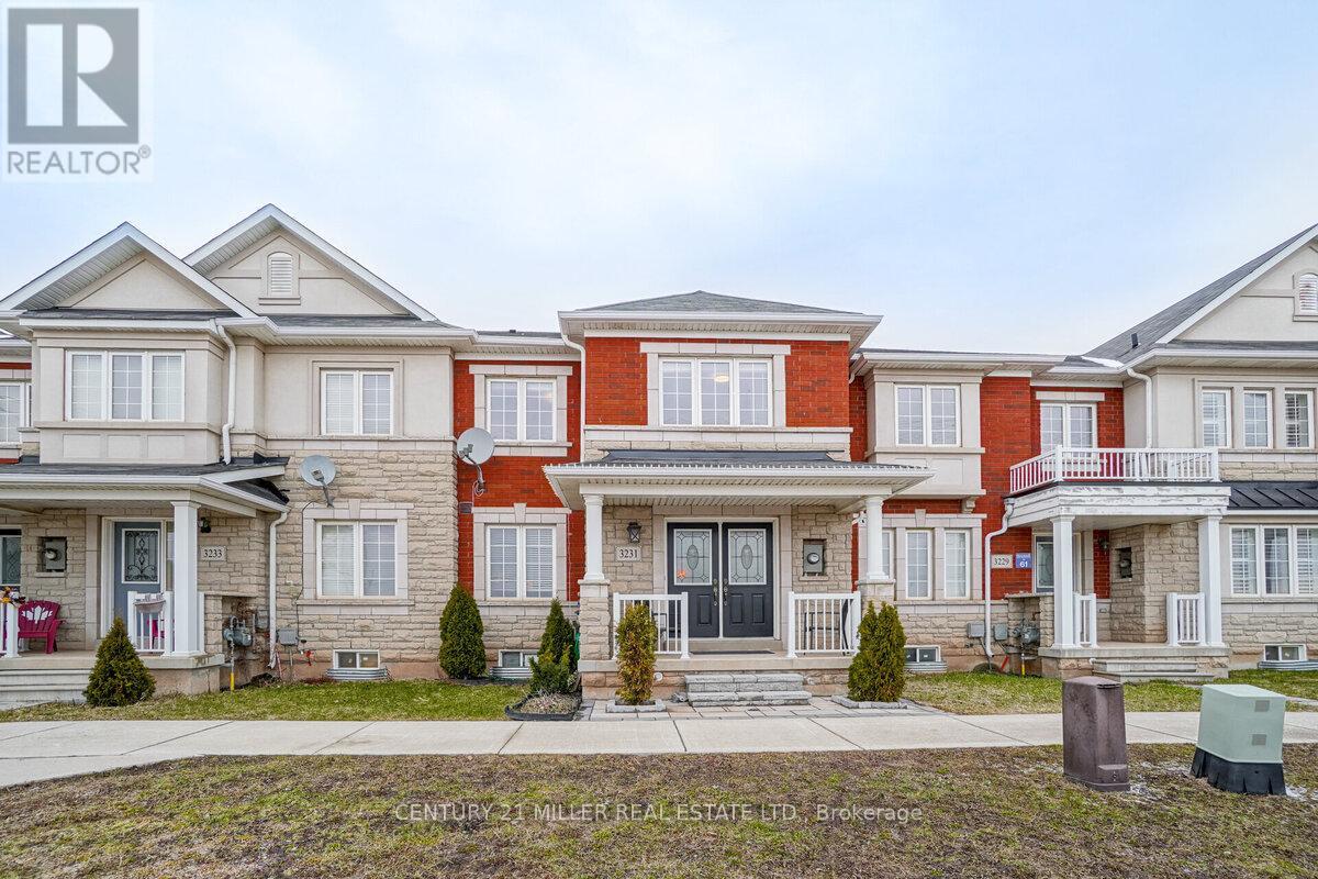 3231 NEYAGAWA BOULEVARD, Oakville, Ontario