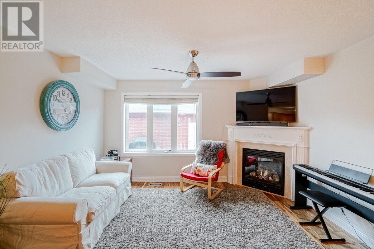 3231 Neyagawa Boulevard, Oakville, Ontario  L6M 0N7 - Photo 10 - W12741190