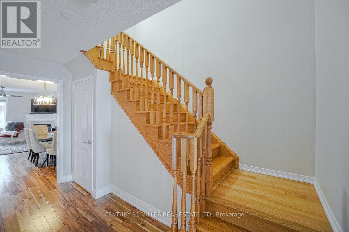 3231 Neyagawa Boulevard, Oakville, Ontario  L6M 0N7 - Photo 17 - W12741190