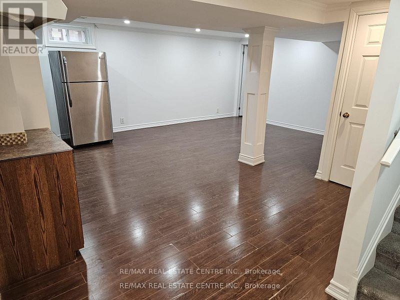 3316 Lady Slipper Court, Mississauga, Ontario  L5N 6A9 - Photo 35 - W12741200