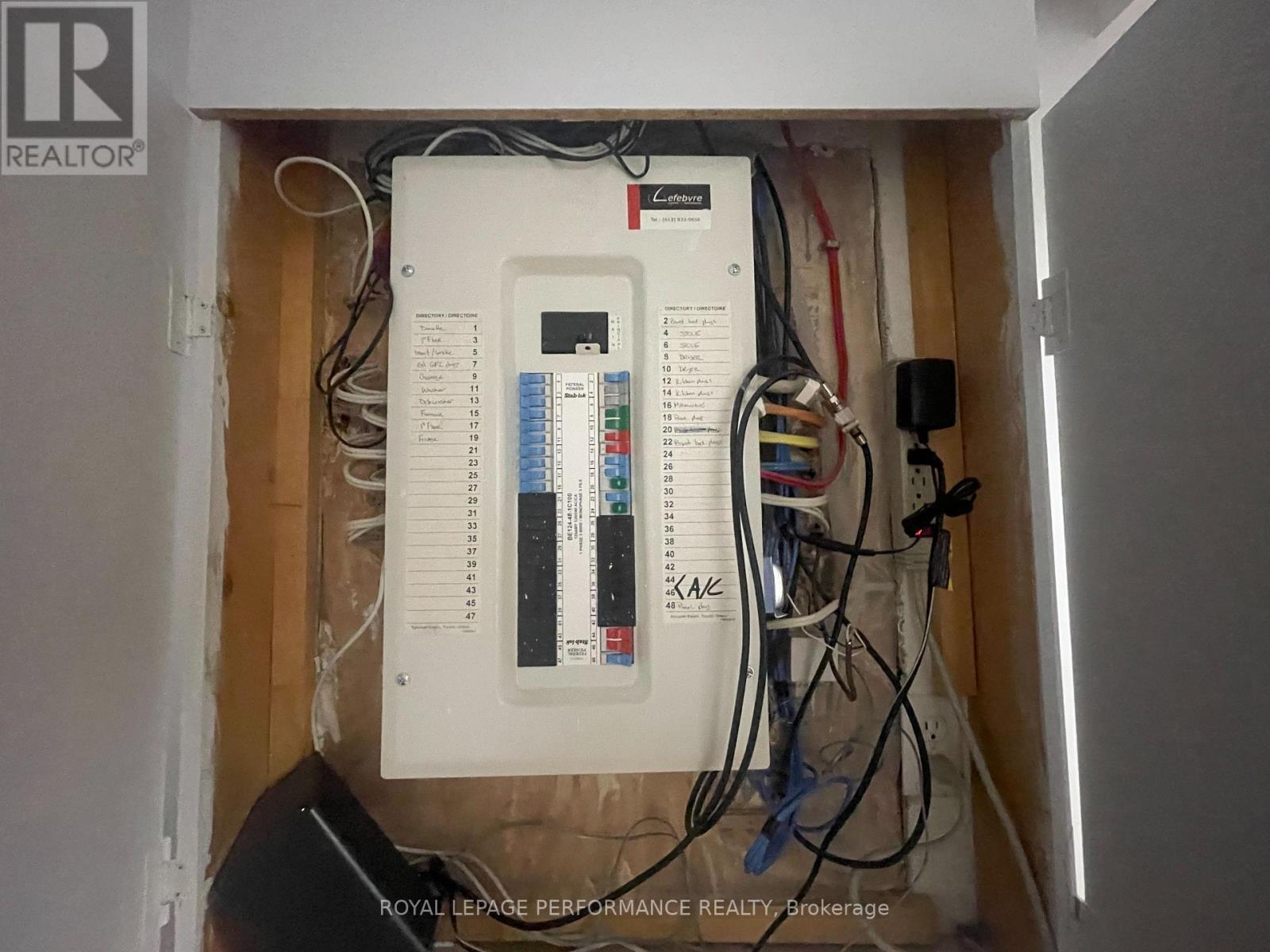 106 Mosswood Court W, Ottawa, Ontario  K1V 0N6 - Photo 8 - X12734490