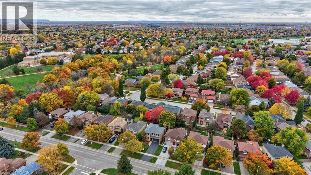 87 River Oaks Boulevard W, Oakville, Ontario  L6H 3N4 - Photo 35 - 40781525