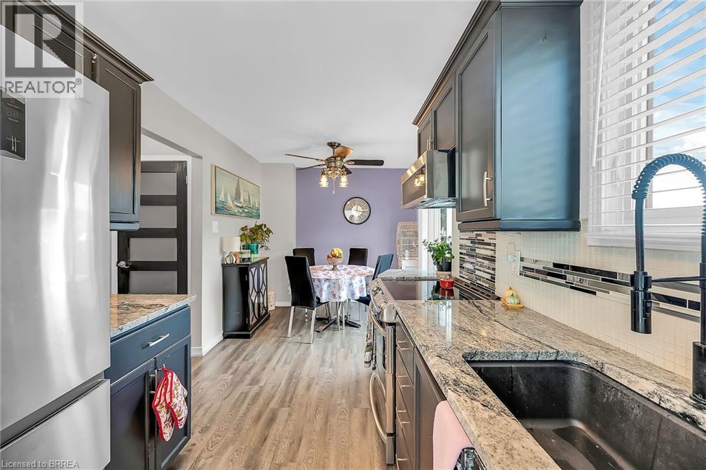 1 Brantwood Park Road Unit# A, Brantford, Ontario  N3P 1Y3 - Photo 13 - 40772063