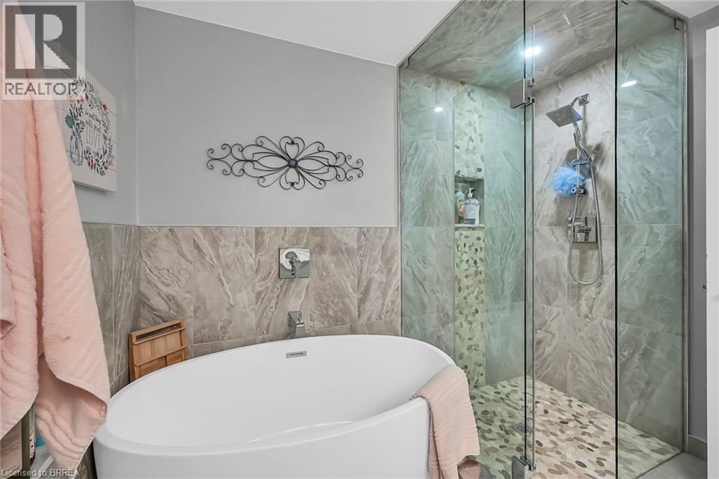 1 Brantwood Park Road Unit# A, Brantford, Ontario  N3P 1Y3 - Photo 19 - 40772063