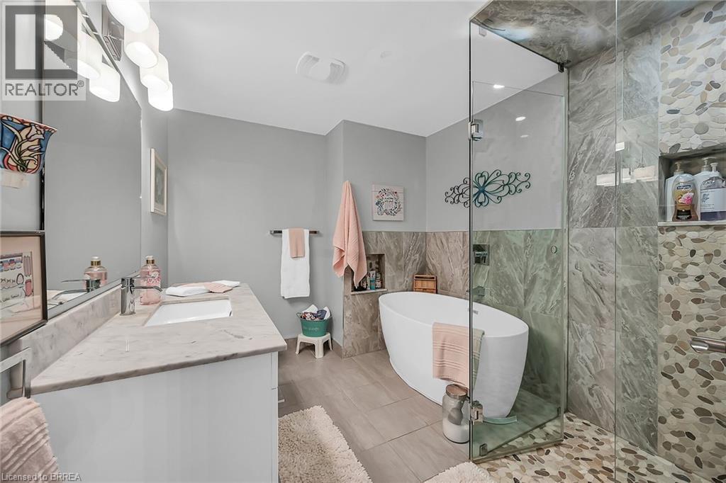 1 Brantwood Park Road Unit# A, Brantford, Ontario  N3P 1Y3 - Photo 17 - 40772063