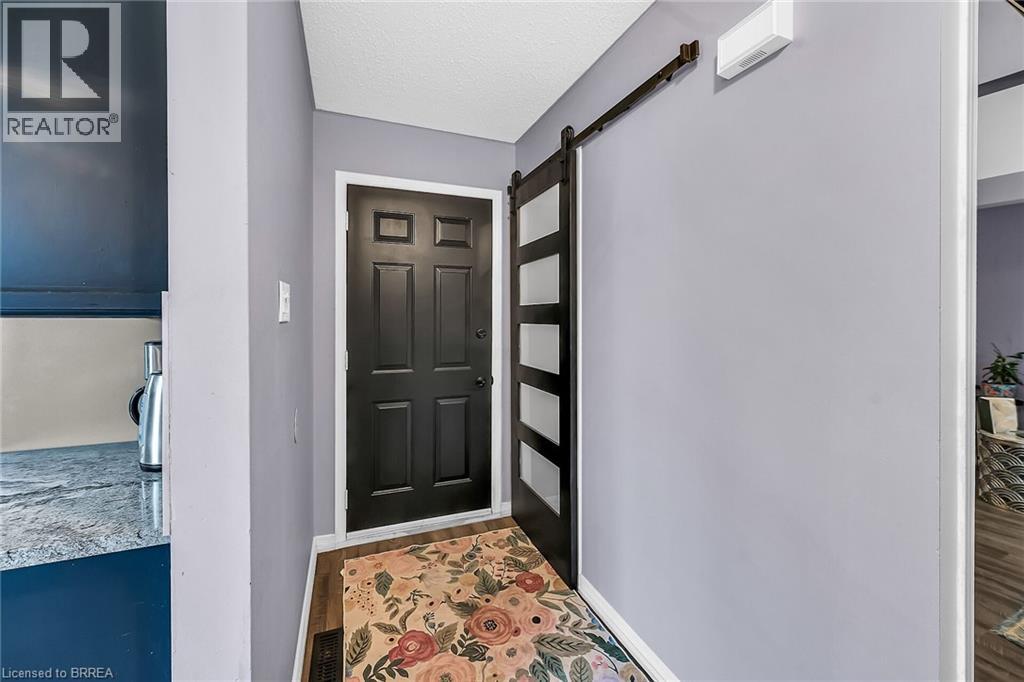 1 Brantwood Park Road Unit# A, Brantford, Ontario  N3P 1Y3 - Photo 45 - 40772063