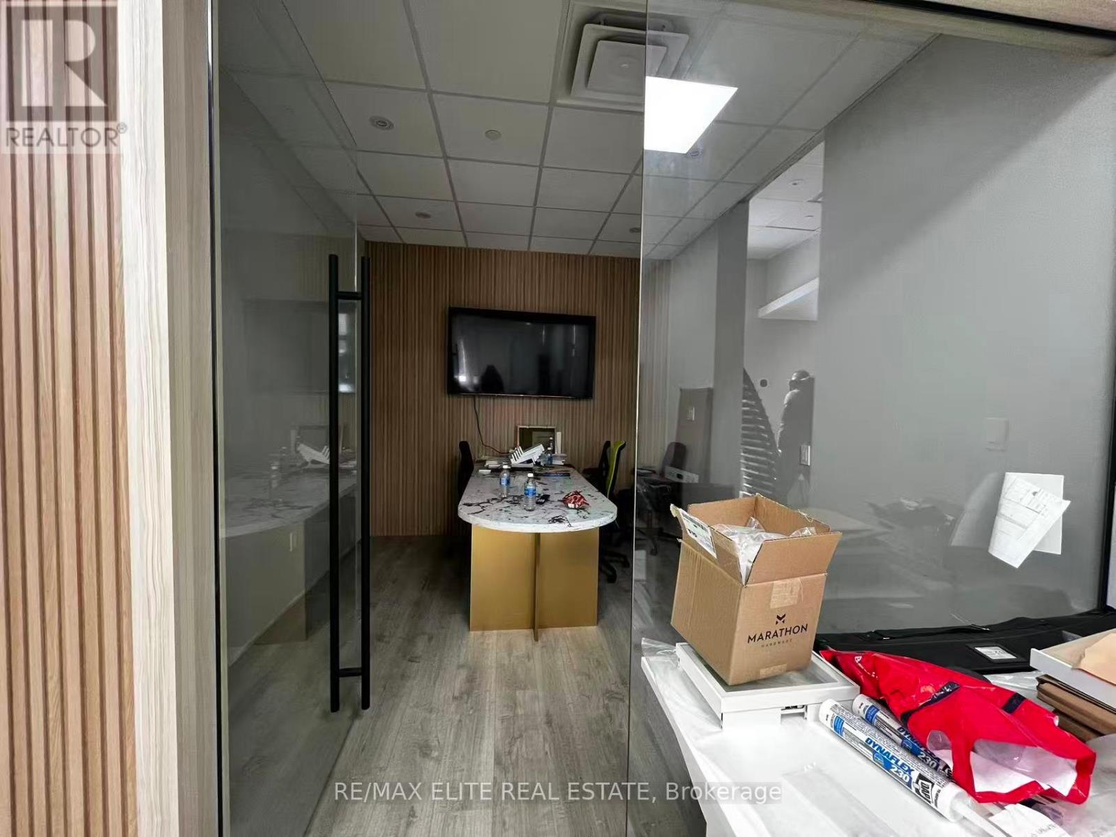 10-11 - 150 Ferrier Street, Markham, Ontario  L3R 3K3 - Photo 11 - N12740506