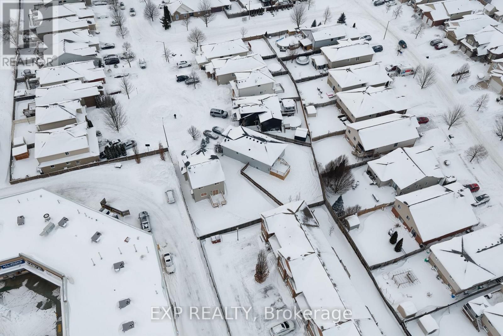 8329 Atack Court, Niagara Falls, Ontario  L2H 3N4 - Photo 48 - X12741220