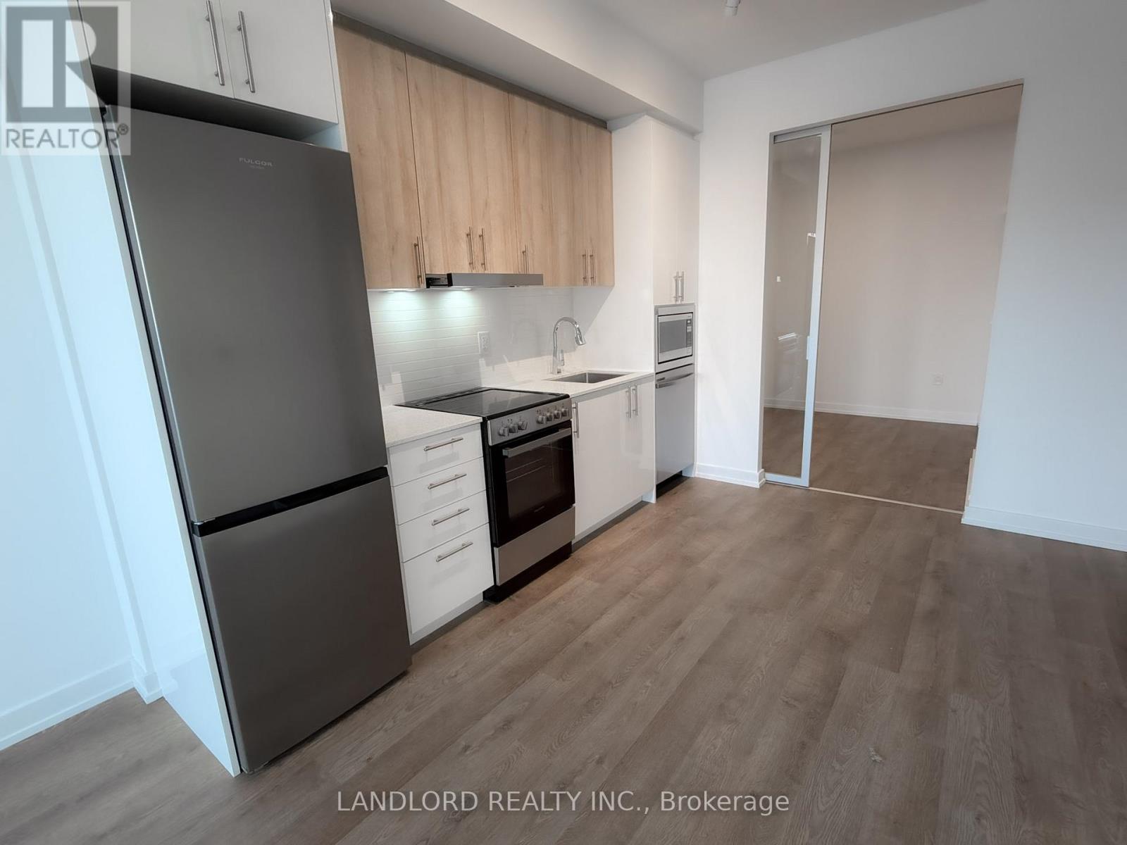 619 - 9751 Markham Road, Markham, Ontario  L6E 0W3 - Photo 3 - N12733376