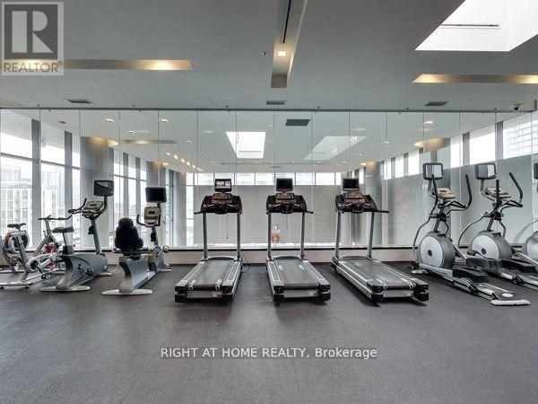 1710 - 80 John Street, Toronto, Ontario  M5V 3X4 - Photo 15 - C12741222