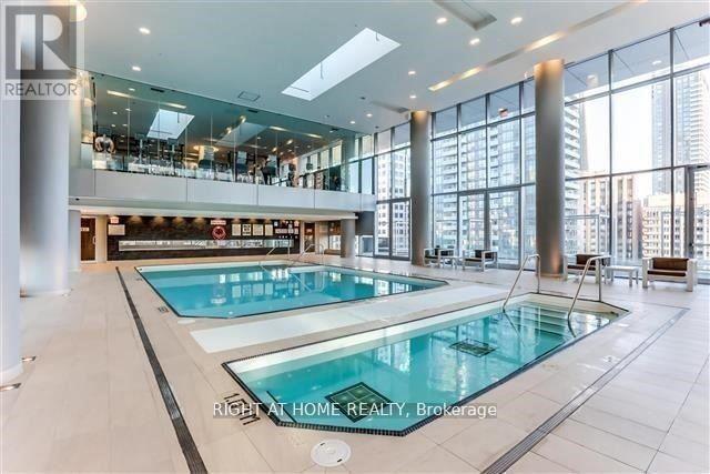 1710 - 80 John Street, Toronto, Ontario  M5V 3X4 - Photo 19 - C12741222