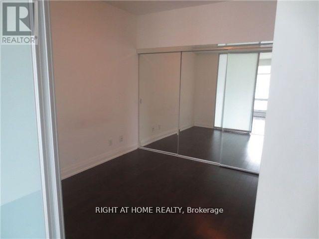 1710 - 80 John Street, Toronto, Ontario  M5V 3X4 - Photo 6 - C12741222