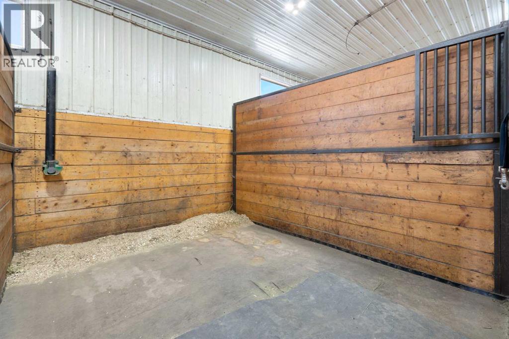 33038 Township Road 272, Rural Rocky View County, Alberta  T4C 2Z6 - Photo 33 - A2267232