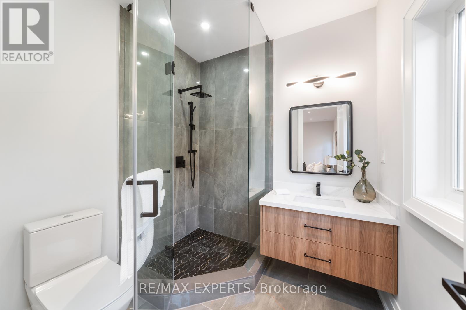 88 Moray Avenue, Richmond Hill, Ontario  L4E 3E2 - Photo 38 - N12741232