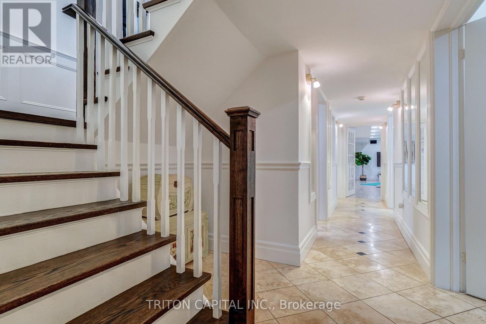 53 Princess Anne Crescent, Toronto, Ontario  M9A 2P3 - Photo 26 - W12741208