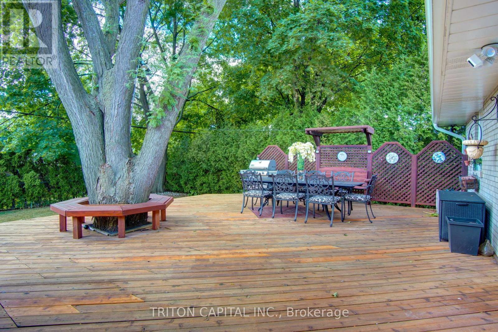 53 Princess Anne Crescent, Toronto, Ontario  M9A 2P3 - Photo 37 - W12741208