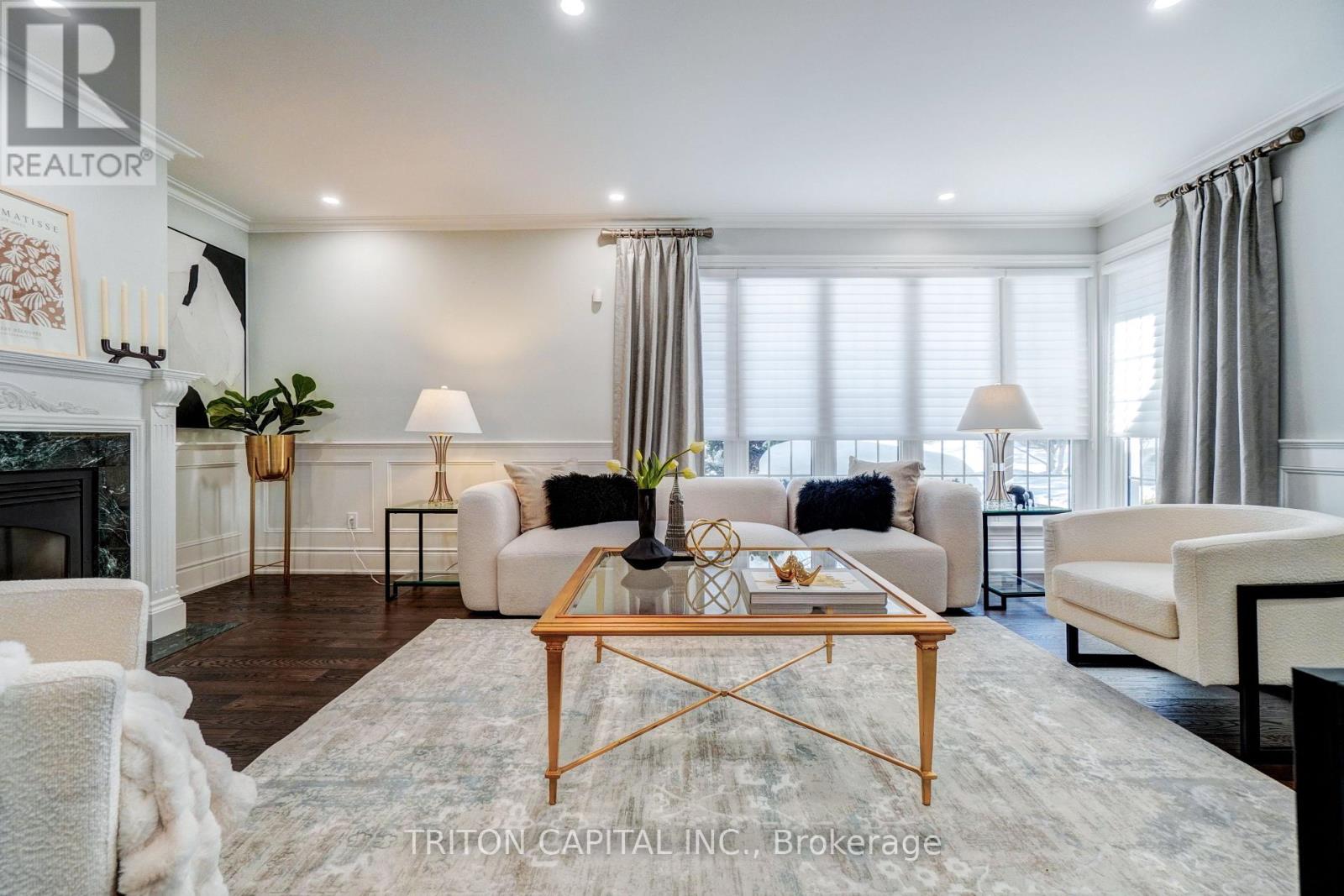 53 Princess Anne Crescent, Toronto, Ontario  M9A 2P3 - Photo 7 - W12741208