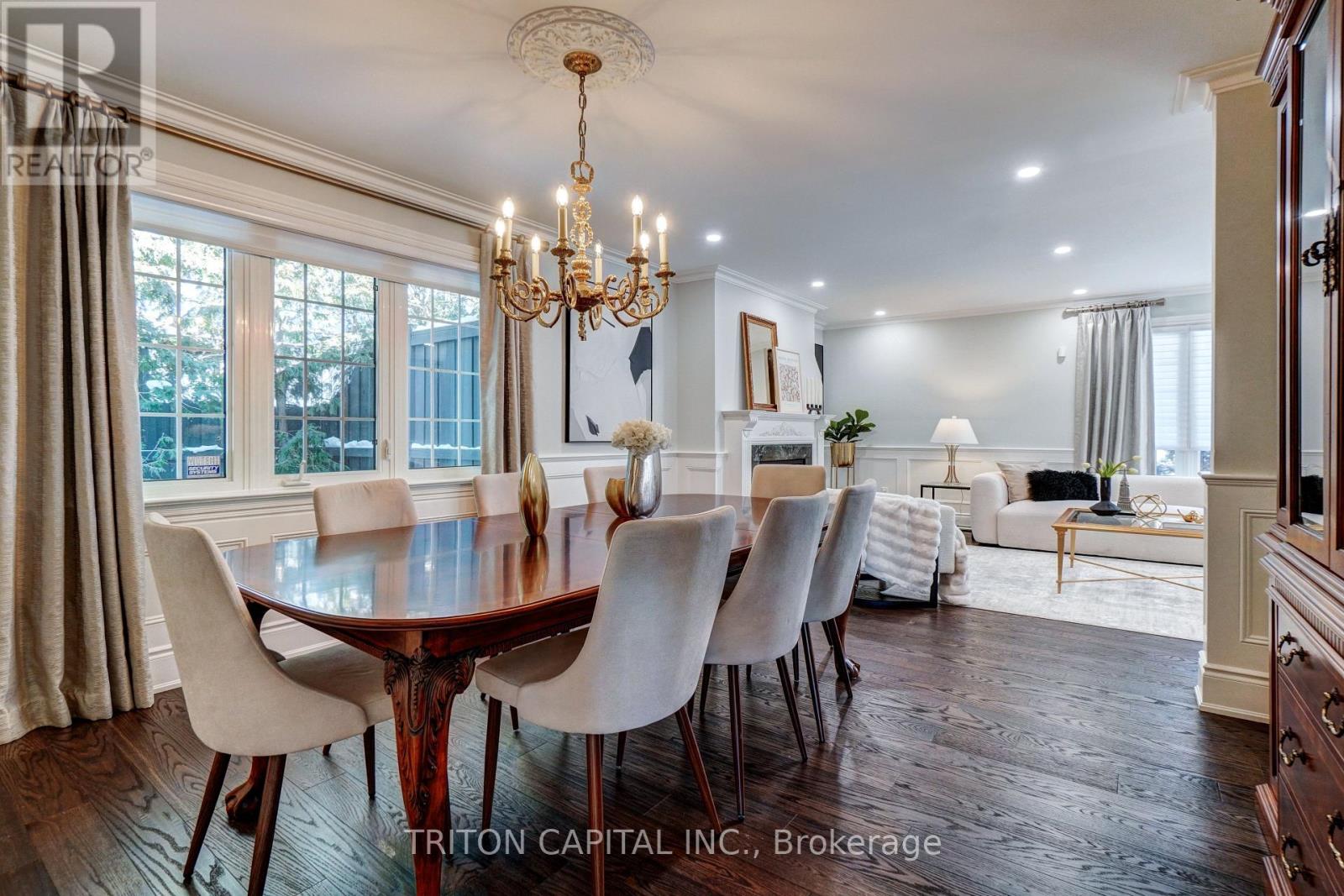 53 Princess Anne Crescent, Toronto, Ontario  M9A 2P3 - Photo 9 - W12741208