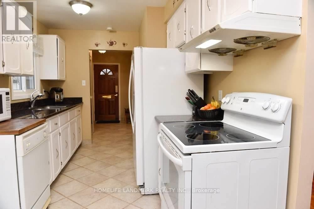 Upper - 3309 Mainsail Crescent, Mississauga, Ontario  L5L 1H3 - Photo 6 - W12741224