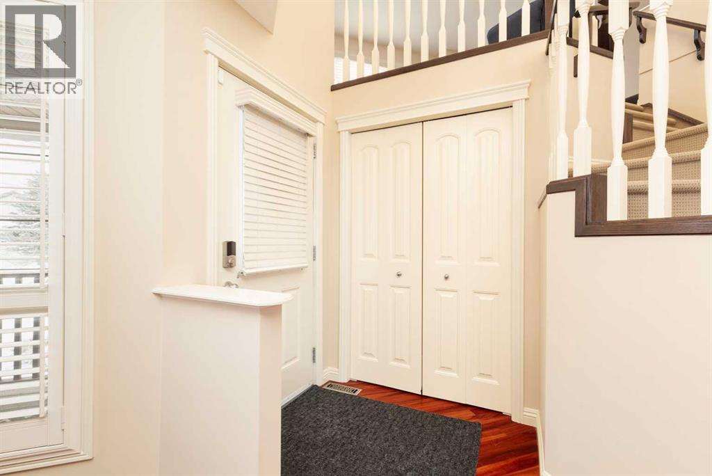 443 Everbrook Way Sw, Calgary, Alberta  T2Y 0A6 - Photo 5 - A2282511