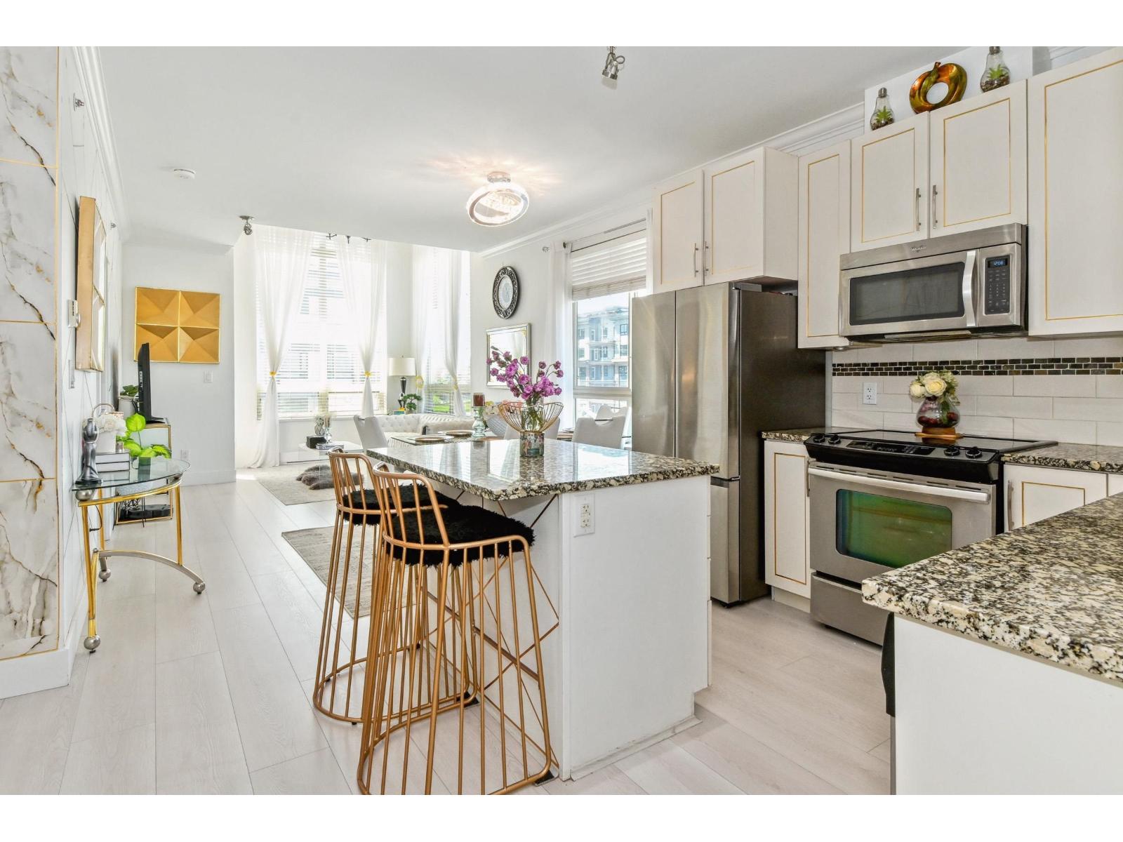 403 20861 83 Avenue, Langley, British Columbia  V2Y 0M8 - Photo 2 - R3068266