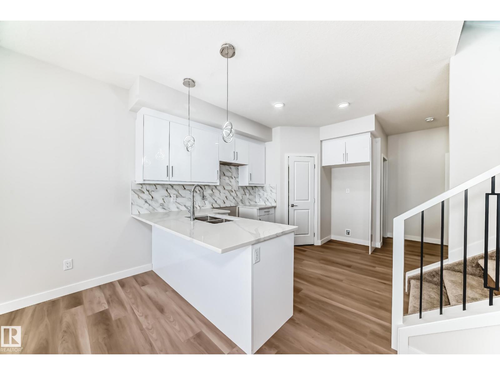 145 Pierwyck Lo, Spruce Grove, Alberta  T7X 3H1 - Photo 3 - E4470392