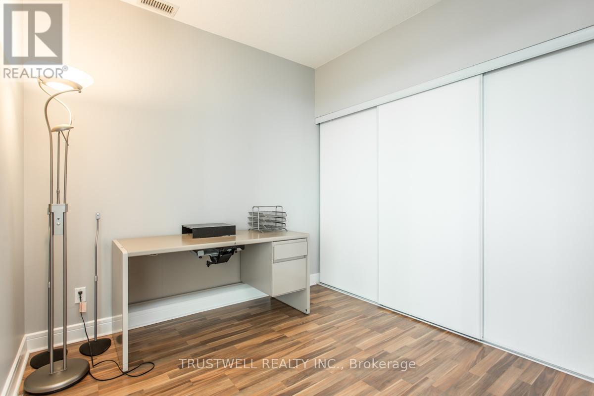 Ph21 - 35 Brian Peck Crescent, Toronto, Ontario  M4G 0A5 - Photo 15 - C12741248