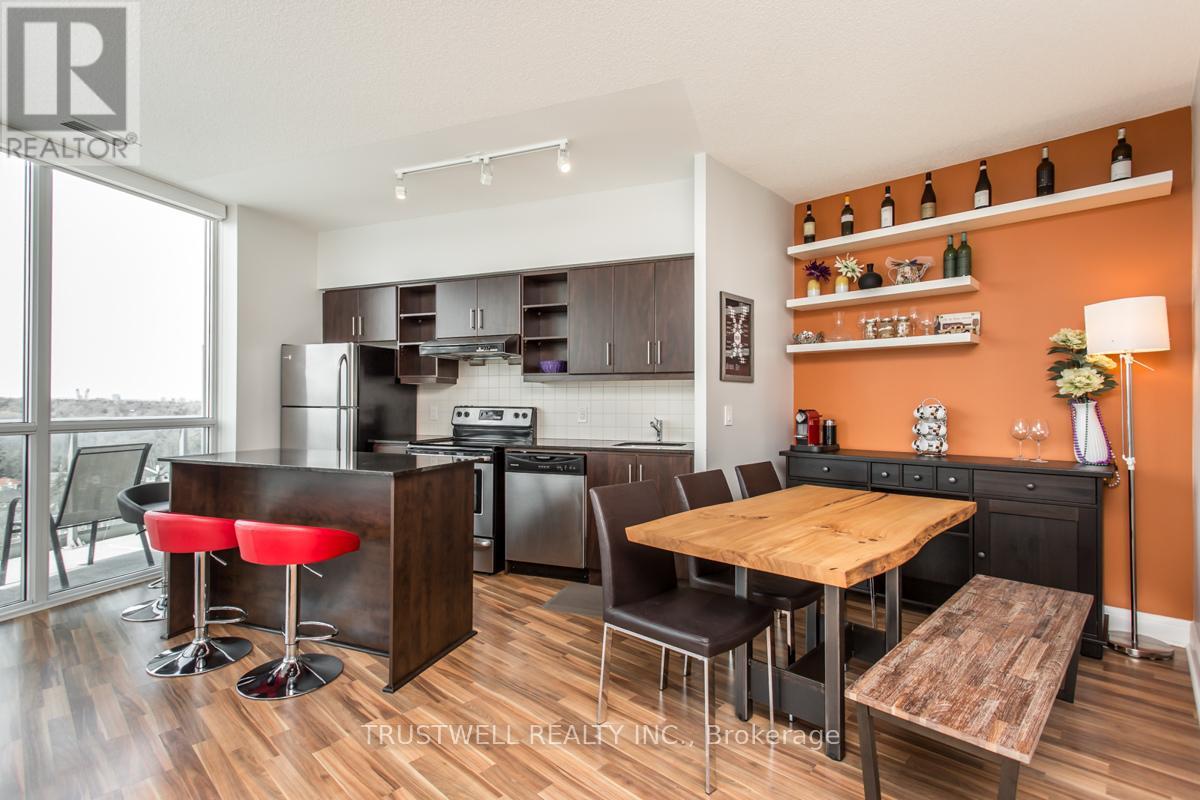 Ph21 - 35 Brian Peck Crescent, Toronto, Ontario  M4G 0A5 - Photo 3 - C12741248