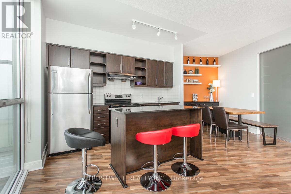 Ph21 - 35 Brian Peck Crescent, Toronto, Ontario  M4G 0A5 - Photo 8 - C12741248